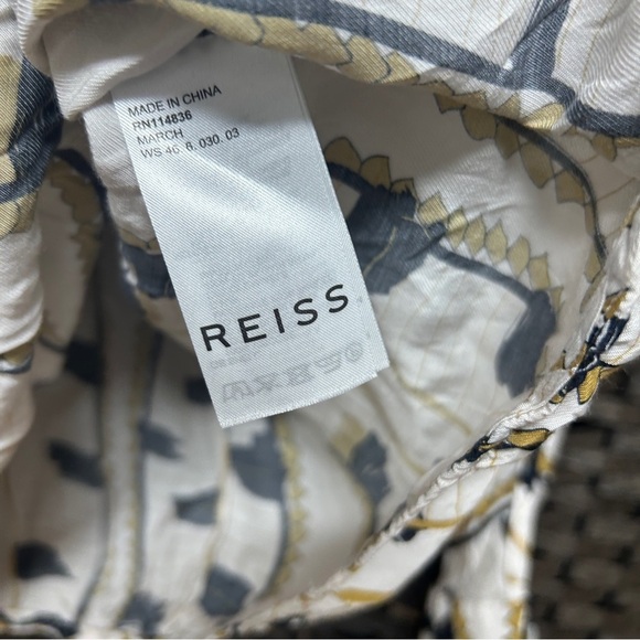 Reiss white dolman sleeves faux wrap blouse size 6 made of flowy viscose - Picture 6 of 11